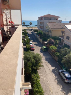 Teresa al mare Montesilvano